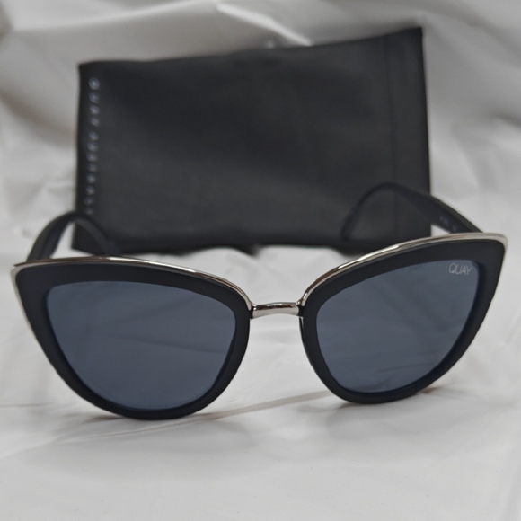Quay Australia Black and Silver Cat-Eye Sunglasses - Picture 1 of 12
